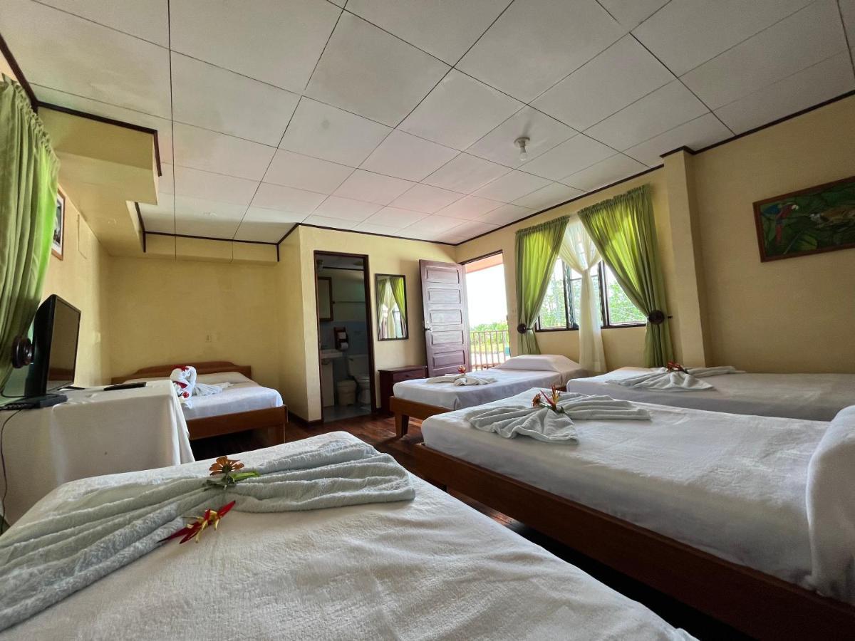 Hotel La Perla del Sur Sierpe Esterno foto
