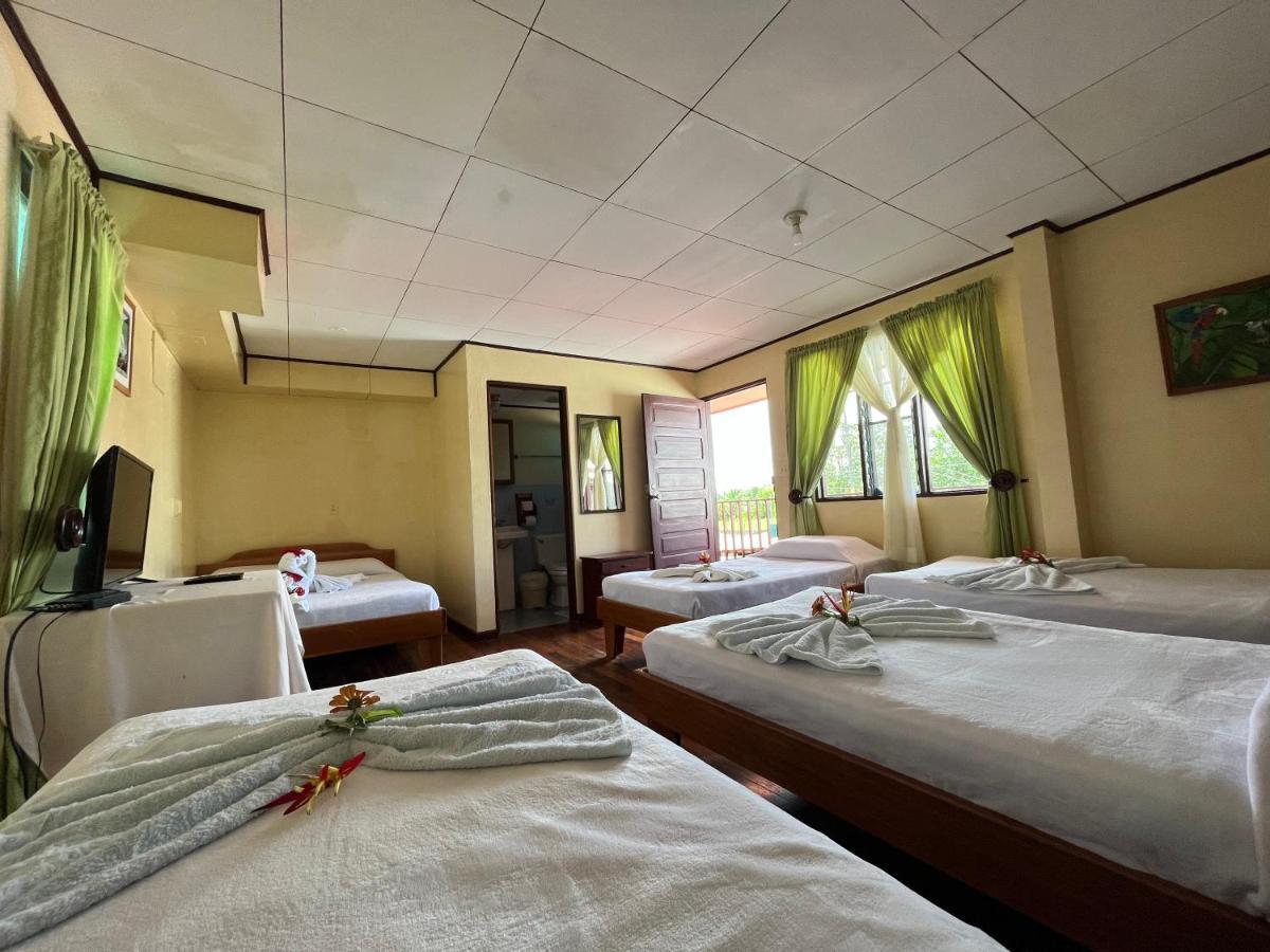 Hotel La Perla del Sur Sierpe Esterno foto