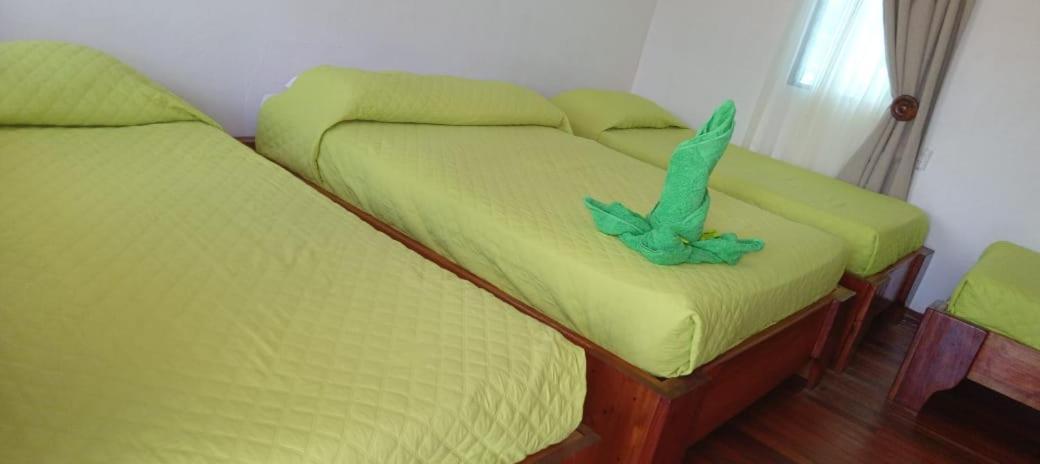 Hotel La Perla del Sur Sierpe Esterno foto